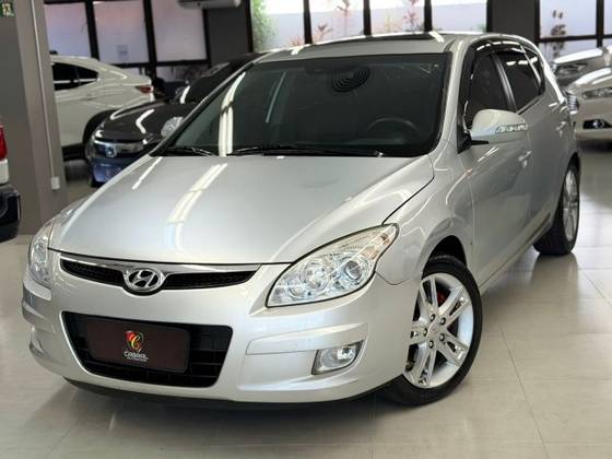 HYUNDAI I30 2.0 MPFI GLS 16V GASOLINA 4P AUTOMÁTICO HYUNDAI I30 2.0 MPFI GLS 16V GASOLINA 4P AUTOMÁTICO